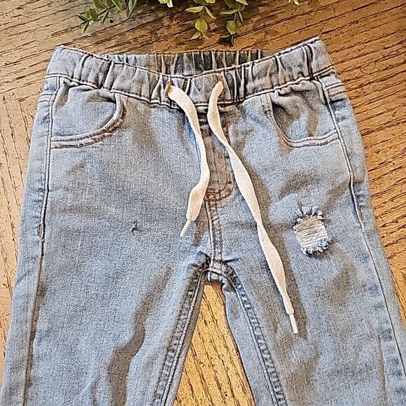 Girls jeggings size 4/5T brave little ones - Picture 2 of 13